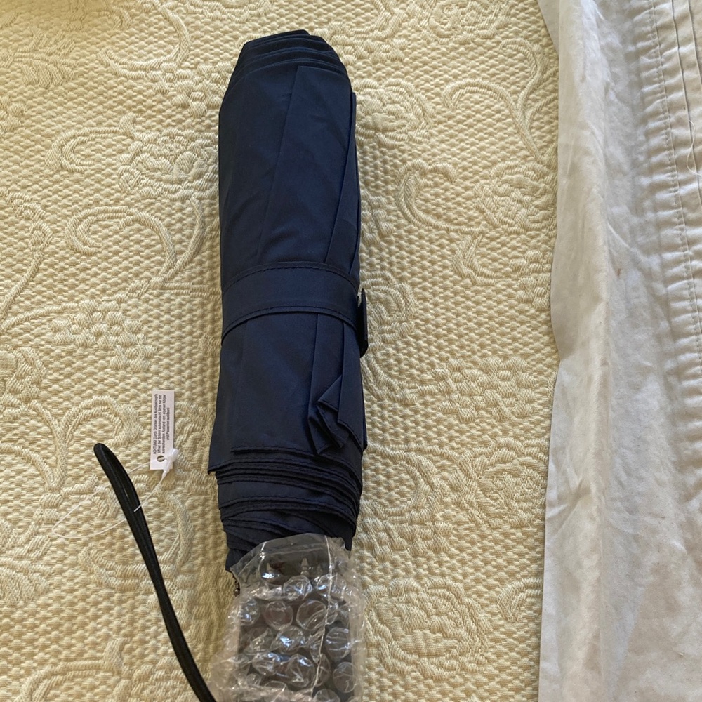 BMW Navy Blue Umbrella - Picture 2 of 7